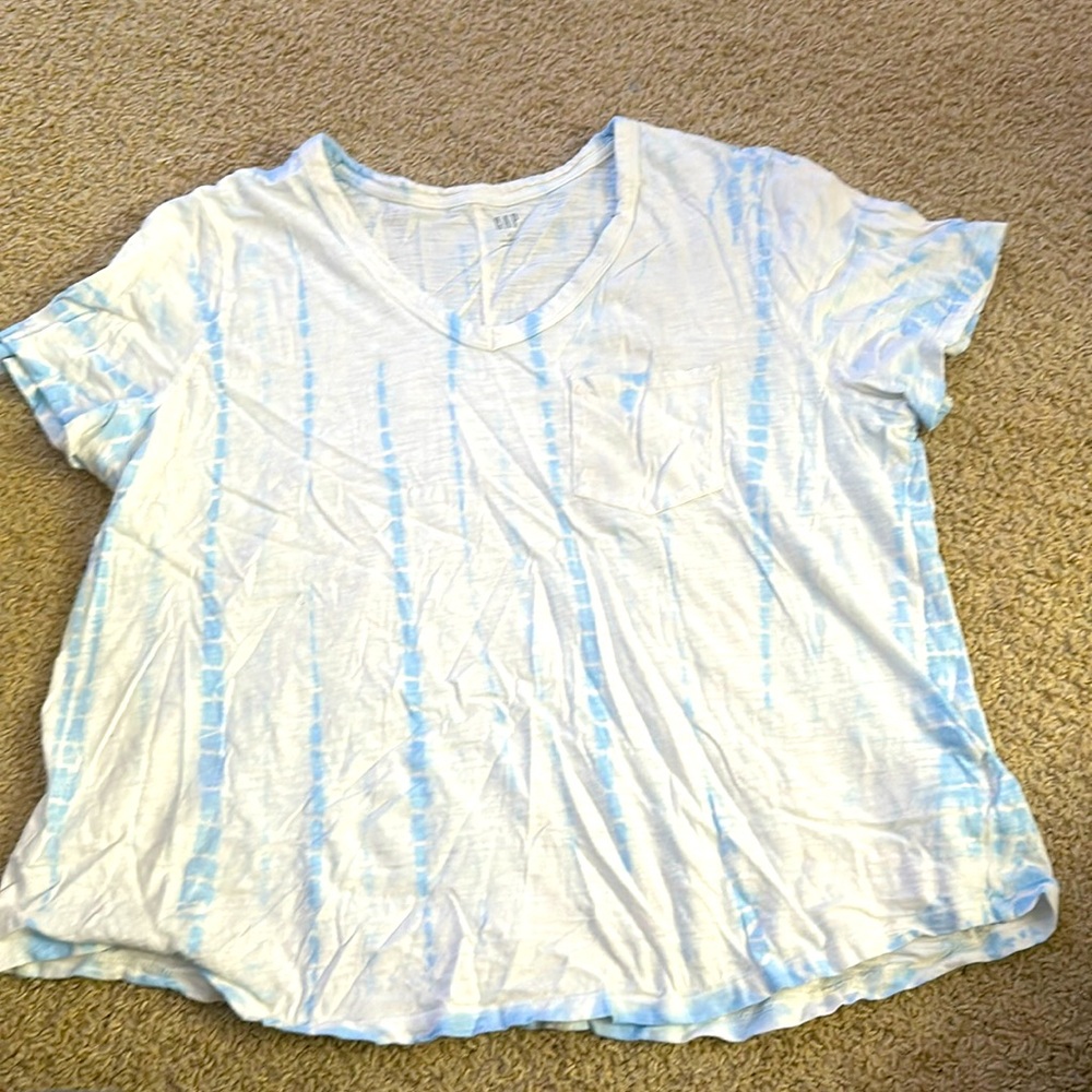 White and blue tie-dye gap XL